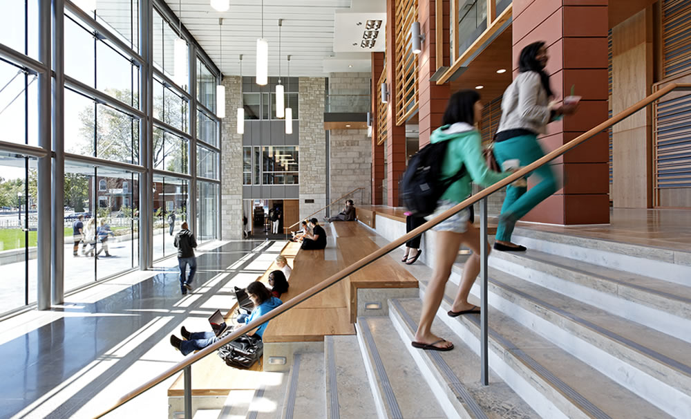 Goodes Commons in the new wing of Goodes Hall