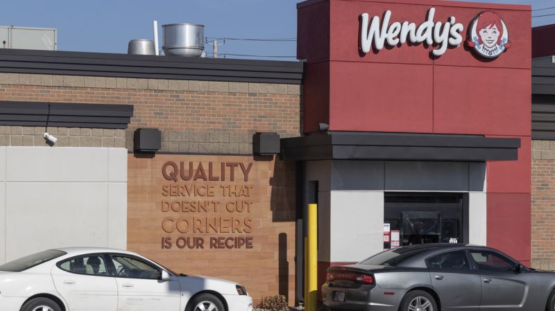 Wendy's retail location drive through.