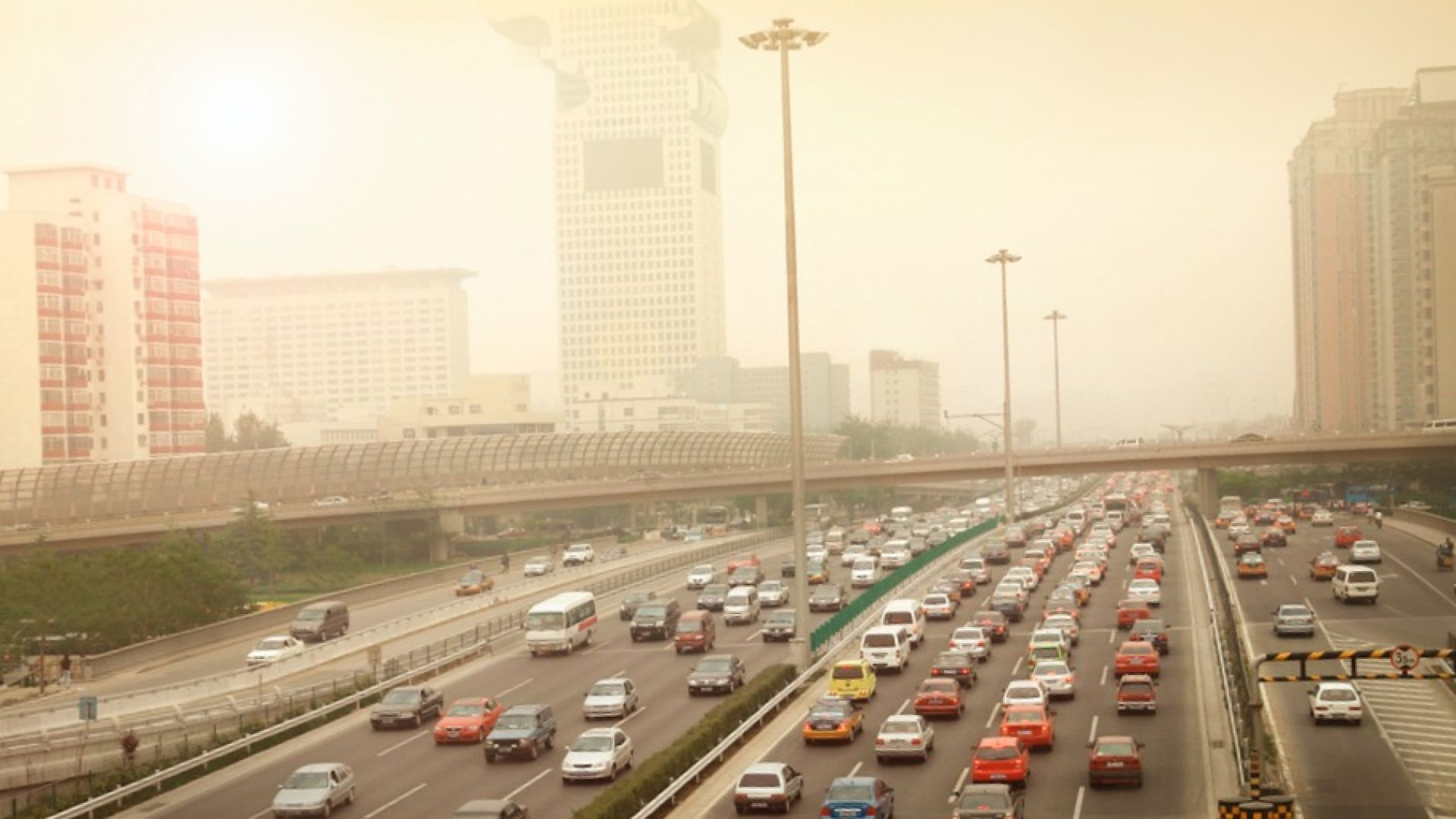 Smog Gives Traders and Regulators Foggy Heads