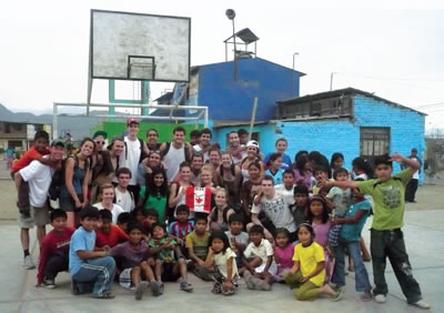 Commerce students spend Reading Week helping kids in Peru