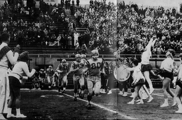 The beloved Gaels take to the field at the original (Tricolour Yearbook photo) 