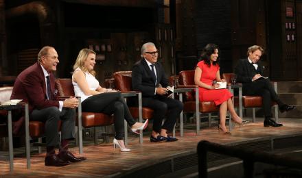 Dragons Jim Treliving, Michele, Joe Mimran, Manjit Minhas and Michael Wekerle react to a pitch on the Den.