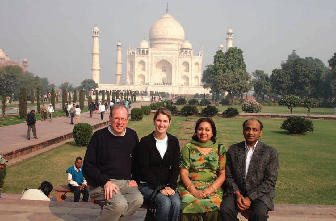 David Saunders and Angela James visit the Taj Mahal with BCom’08 Raghav Jindal’s parents, Dr. and Mrs. Jindal