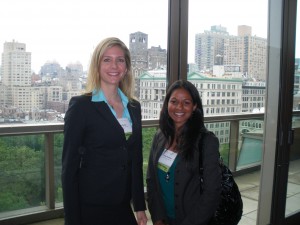 Queen’s MBA Forté Fellows Erin Ayres and Priya Pandian networking in New York City.